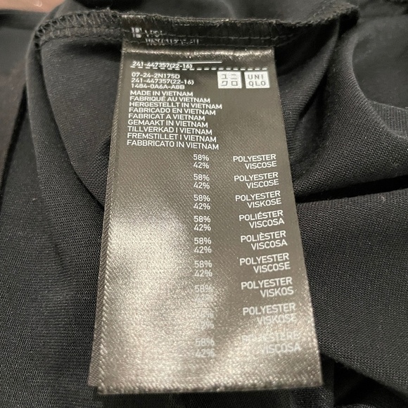 Uniqlo Women's Shirt / Top / Blouse - Picture 6 of 7